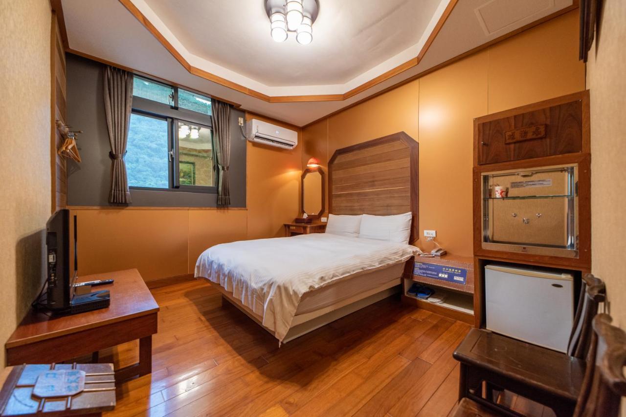Shankou Hotspring Hotel Jiaoxi Exterior photo